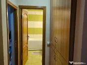 Apartament cu 3 camere ~ zona Brosteni / Colegiu ~ etaj 3 din 4 