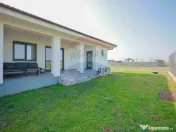 Casă de vânzare cu 3 dormitoare, Livada de Bihor 