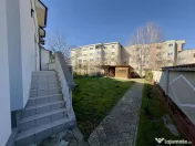 Casă / Vilă 8 camare cartier Beverly Hills Sanmartin 