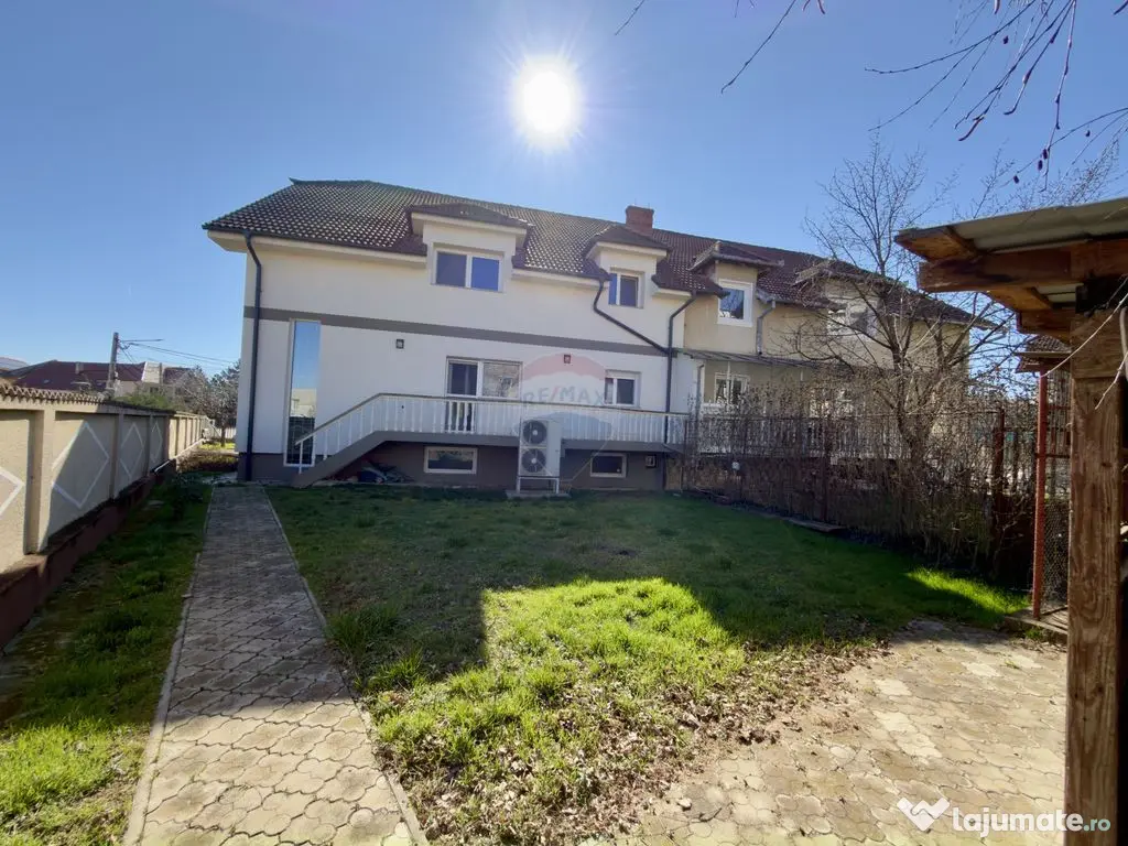 Casă / Vilă 8 camare cartier Beverly Hills Sanmartin