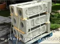 Stâlp susținere garduri, din beton, model S11.