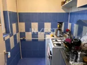 Garsoniera-Podu ros-Liceul Racovita-etaj intermediar 