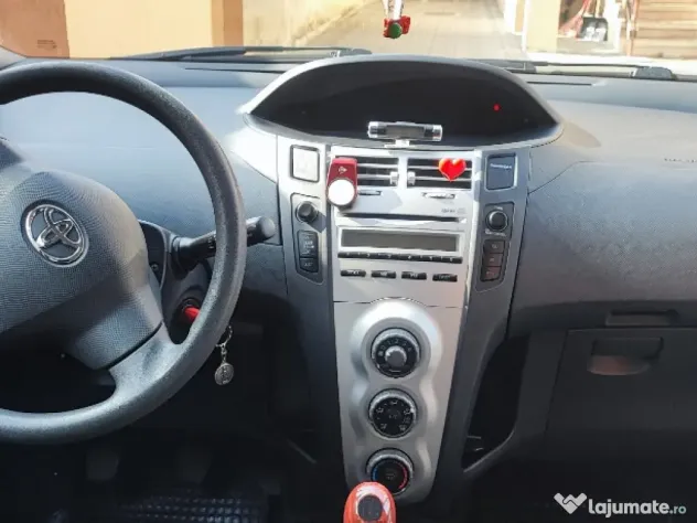 Toyota Yaris 2008