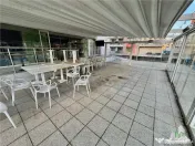 Restaurant Piscina Terasa de Parcare in Sectorul 4 