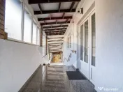 Oportunitate rară: Casă de vacanță sau Pensiune în P... 