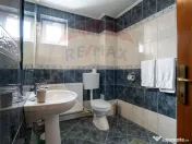 Oportunitate rară: Casă de vacanță sau Pensiune în P... 