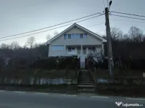 Casa P+1+M, 185 mp, teren 590 mp, Leamna de jos