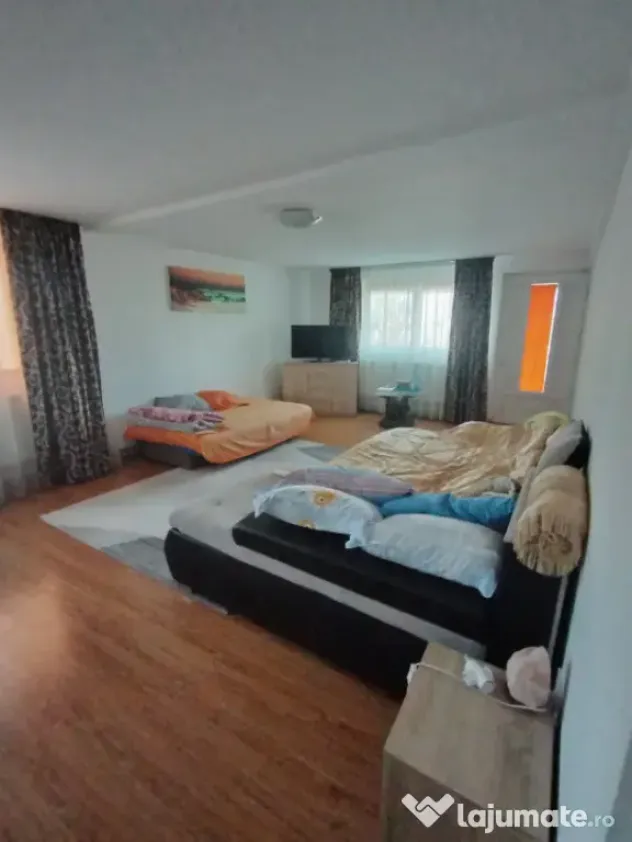 Casa P+1+M, 185 mp, teren 590 mp, Leamna de jos