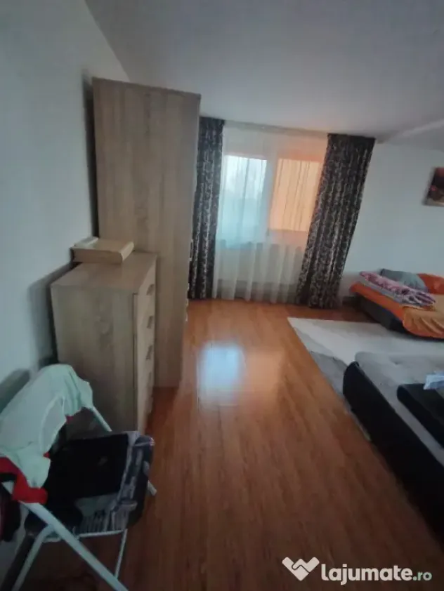 Casa P+1+M, 185 mp, teren 590 mp, Leamna de jos