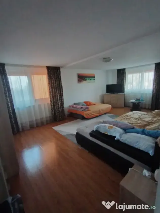 Casa P+1+M, 185 mp, teren 590 mp, Leamna de jos
