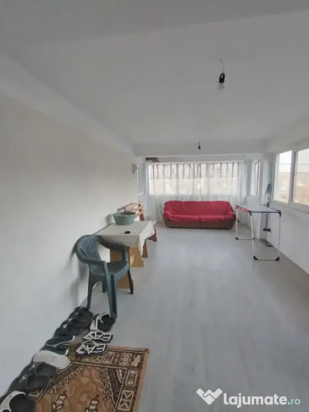 Casa P+1+M, 185 mp, teren 590 mp, Leamna de jos