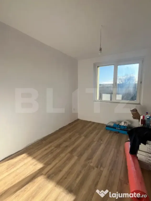 Apartament 4 camere, etaj 3, zona Big