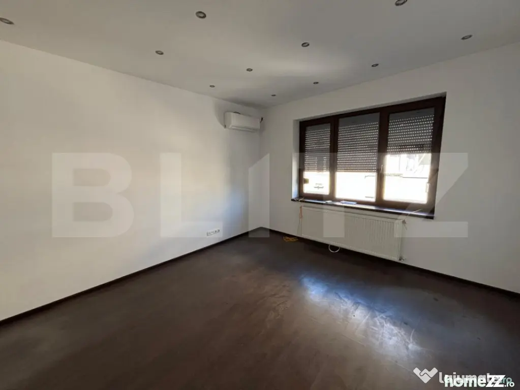 Apartament 3 camere, 140 mp, zona Ultracentral