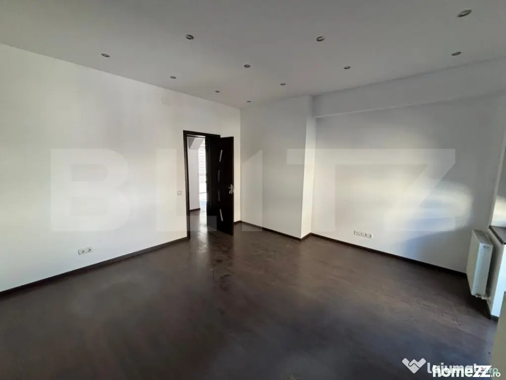 Apartament 3 camere, 140 mp, zona Ultracentral