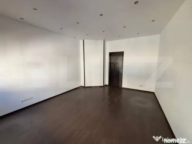 Apartament 3 camere, 140 mp, zona Ultracentral