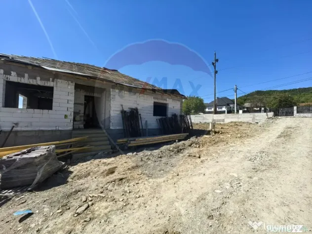 Casa noua 3 dormitoare, 565 mp teren | Tautii de Sus | Co...