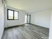 Compozitorilo , Primo, Inel 2 