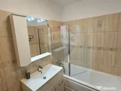 Apartament cu 2 camere de închiriat în zona Calea Roman... 