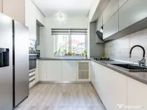 De vanzare Casă / Vilă cu 4 camere in Tunari