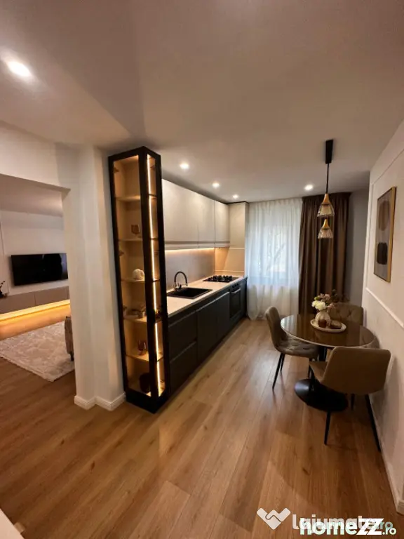 Apartament 2 camere, 52 mp, zona Rovine - Craiova (Dolj)