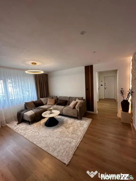 Apartament 2 camere, 52 mp, zona Rovine - Craiova (Dolj)