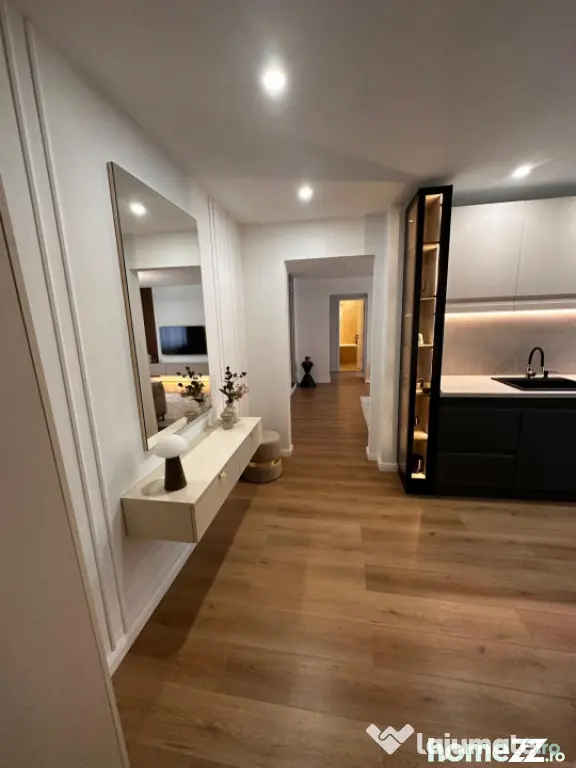 Apartament 2 camere, 52 mp, zona Rovine - Craiova (Dolj)
