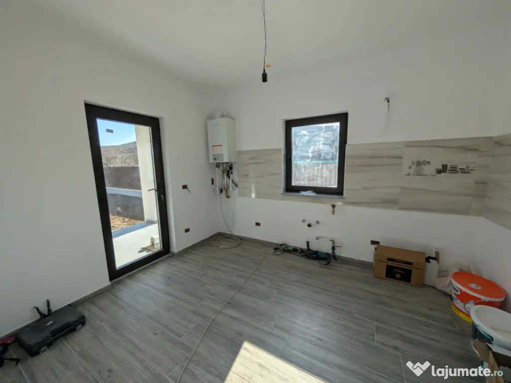 Casa nou 2026 Hemeius 3 dormitoare, 3 bai