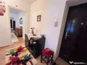Apartament 3 camere,etaj 1,complet renovat,zona Scoala Andrei Saguna 