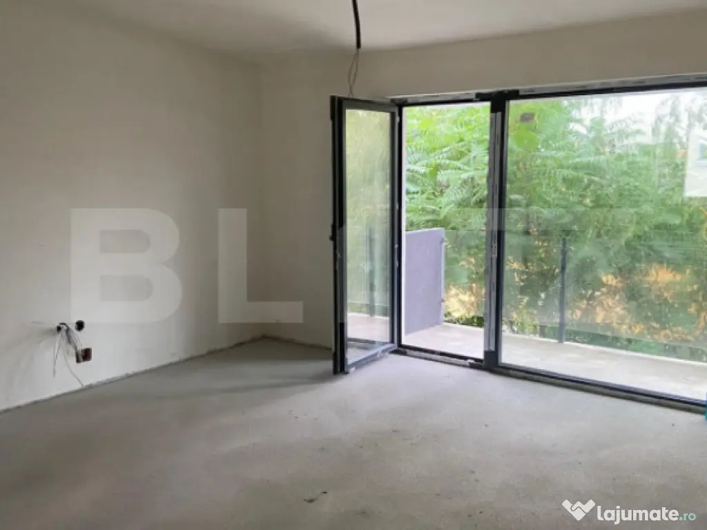 Apartament semifinisat de 2 camere, 50 mp, parcare, la 5 min