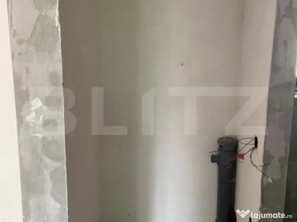 Apartament semifinisat de 2 camere, 50 mp, parcare, la 5 min