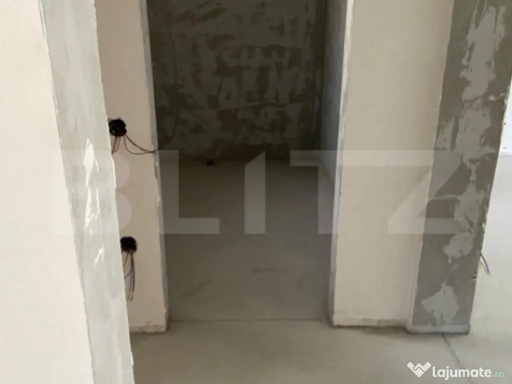 Apartament semifinisat de 2 camere, 50 mp, parcare, la 5 min