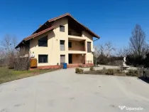 Domeniu splendid 2500 mp teren pe malul lacului Morii, vila