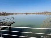 Domeniu splendid 2500 mp teren pe malul lacului Morii, vila 