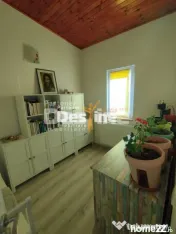 Apartament 3 camere, semidecomandat, etaj 4, mobilat 