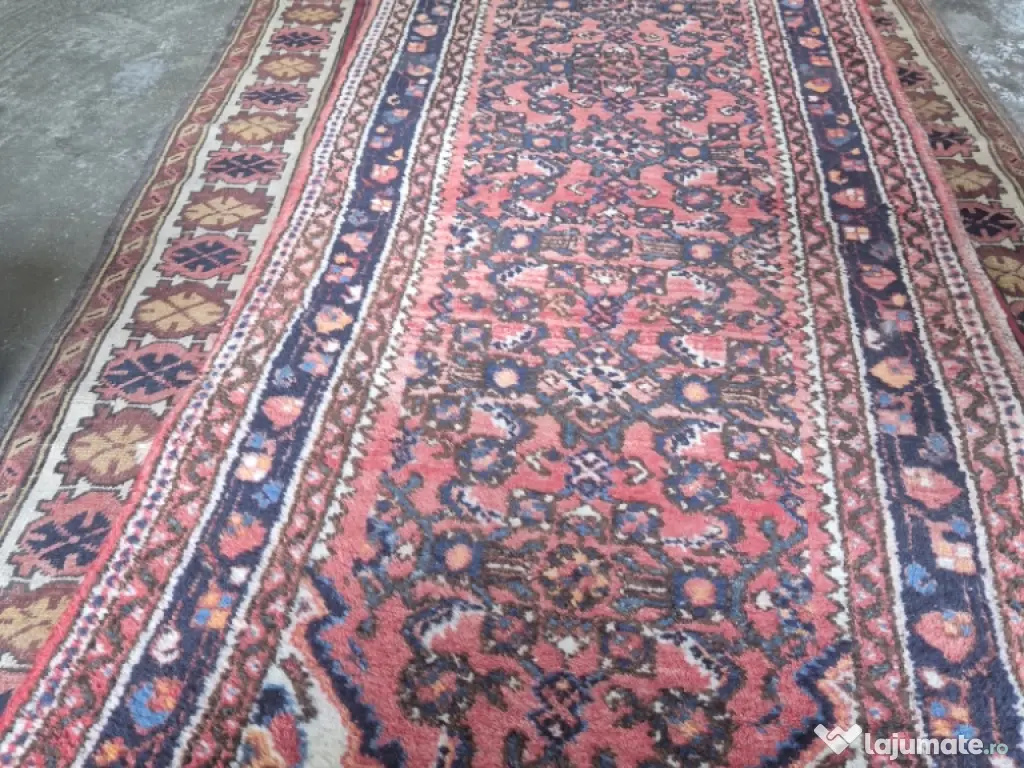 De vanzare diverse produse ce se vede in imagini