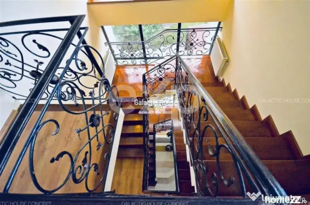 CASA EXCLUSIVISTA Mediteraneana de vanzare - PIPERA vedere P