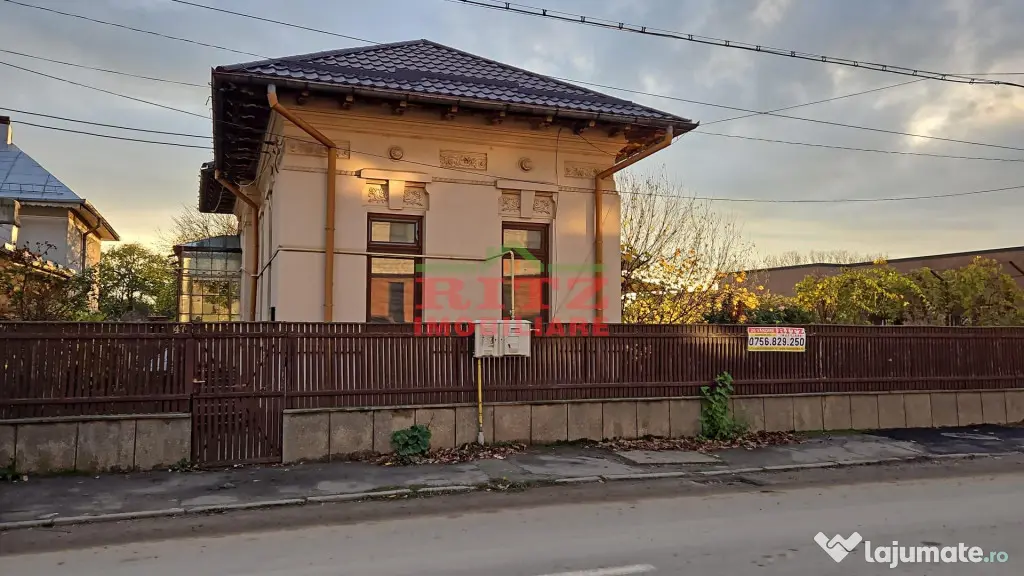 Nou! Casa D M, langa parc, ideala diverse activitati!