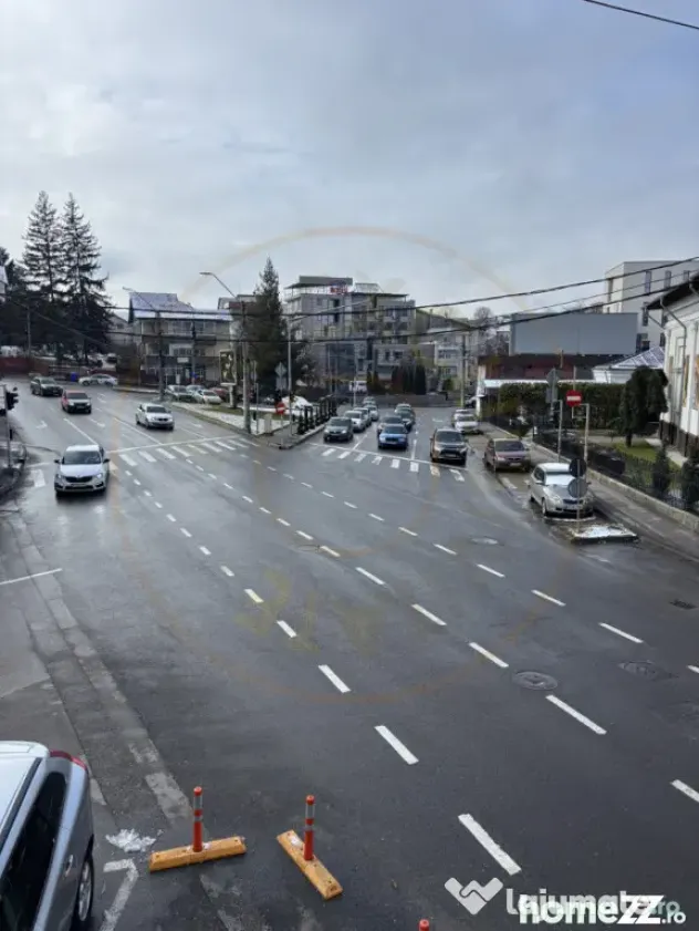 Spațiu birouri / locuință – 181 mp utili, etaj + mansar