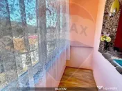 Apartament cu 3 camere de vanzare in CAVNIC 