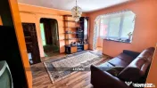 DE VANZARE: Apartament 3 camere central Cavnic | Ideal in... 
