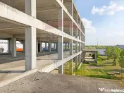 Teren cu construcție de beton, de vânzare, 3754 mp – ... 