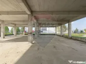 Teren cu construcție de beton, de vânzare, 3754 mp – ... 