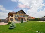 Vilă de închiriat in SANPETRU
