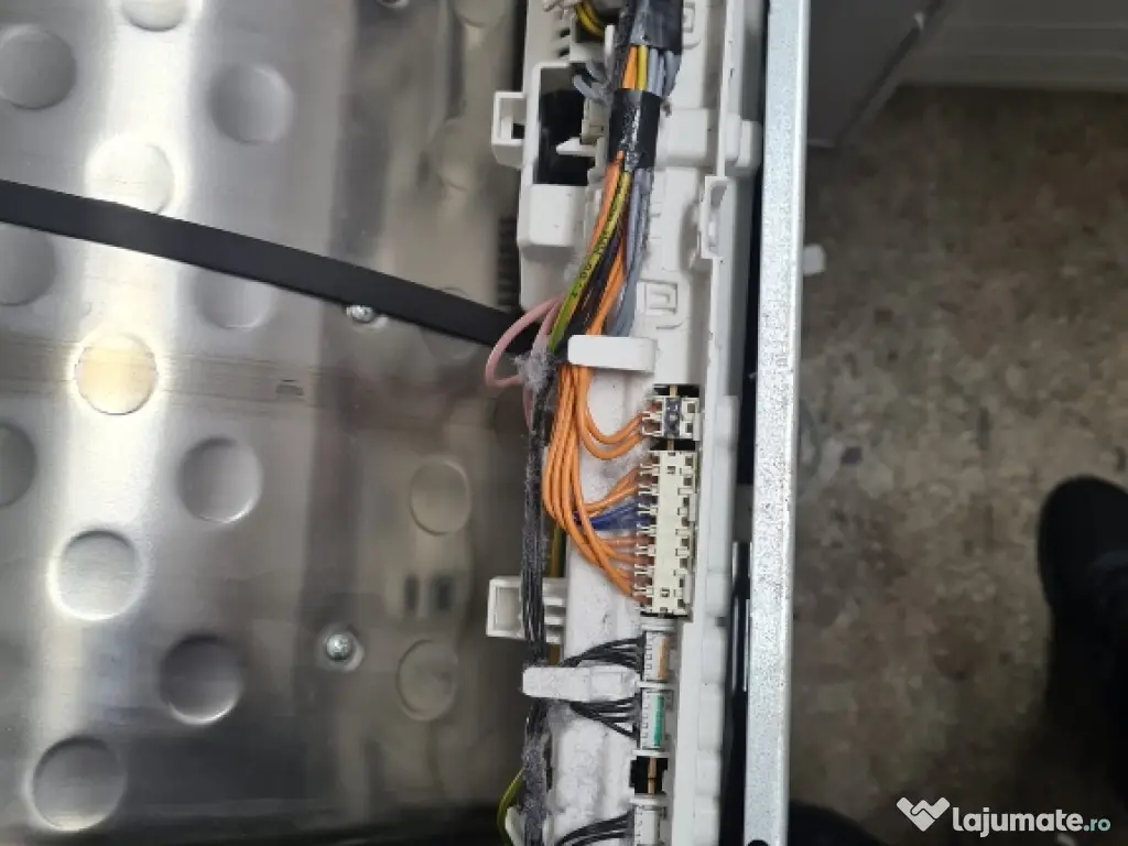 Reparatii Frigidere Mașini de spălat Brașov