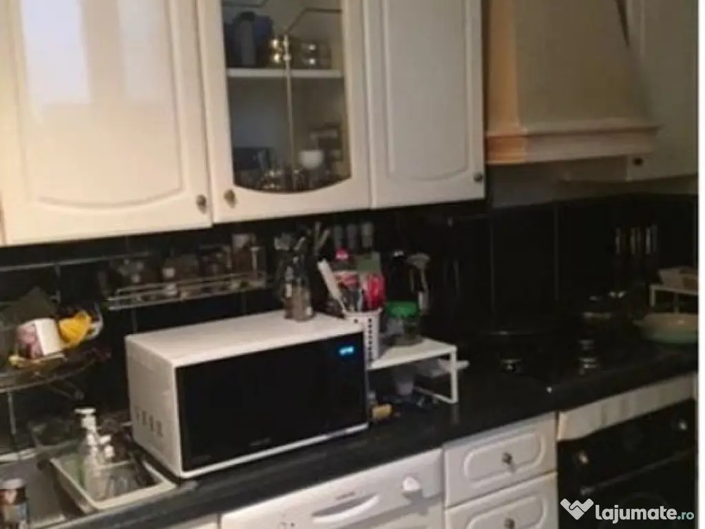 Unirii-Rond Cosbuc!!! Vila D+P+1+M 6 camere,suprafata tot...