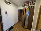 Ap. 2cam,dec,renovat total,et.5,bl.reabilitat,1 min distanta metrou. 