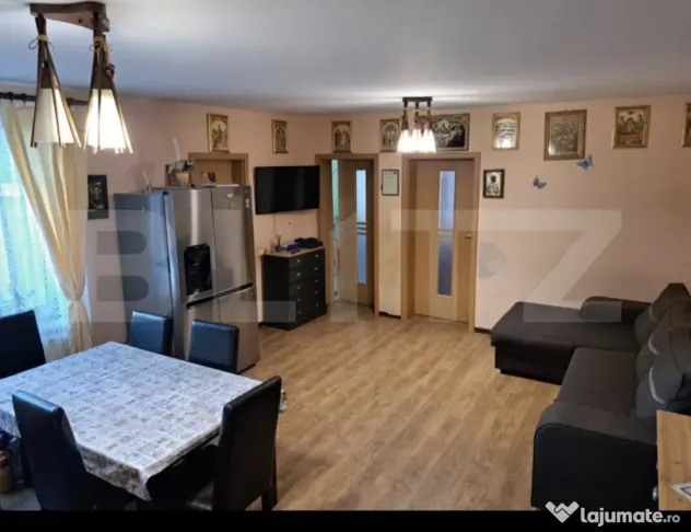 Apartament cu 3 camere, parcare inclusa in pret, zona Somesu