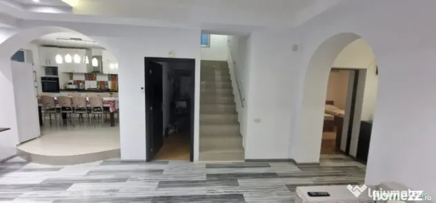 Pensiune cu 10 camere de vanzare in zona Mamaia-Sat - LIDL - Mamaia Sat (Constanta)