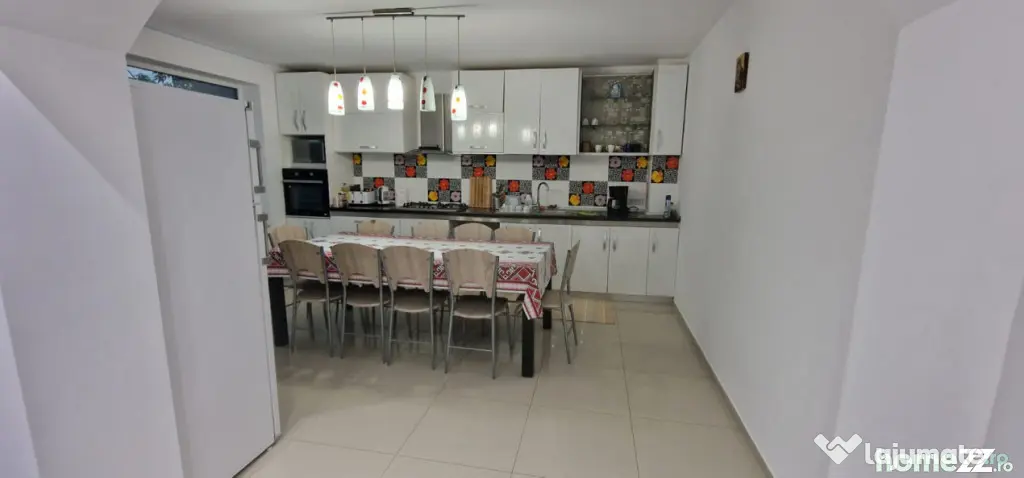 Pensiune cu 10 camere de vanzare in zona Mamaia-Sat - LIDL - Mamaia Sat (Constanta)