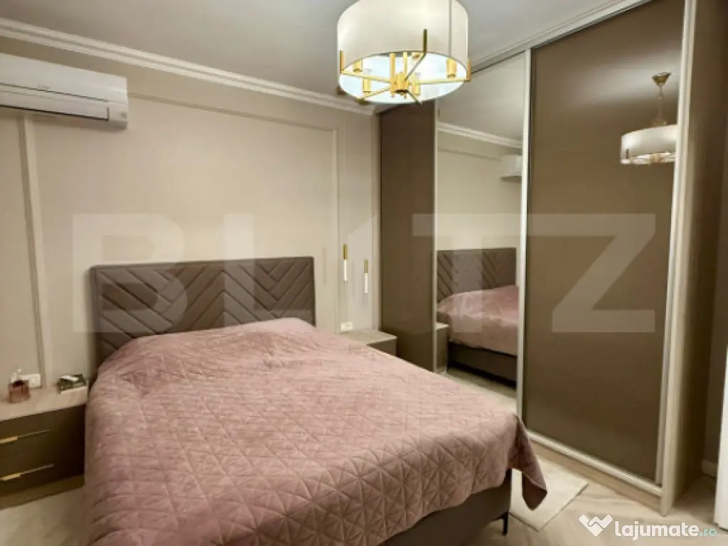 Apartament 3 camere Rogerius, bloc boutique, parcare in curt